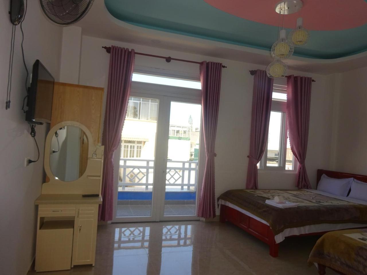 Blue Sky Homestay ดาลัด ภายนอก รูปภาพ